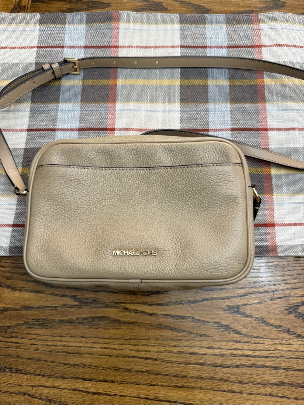 Michael Kors Pebble Leather Messenger Bag in Taupe